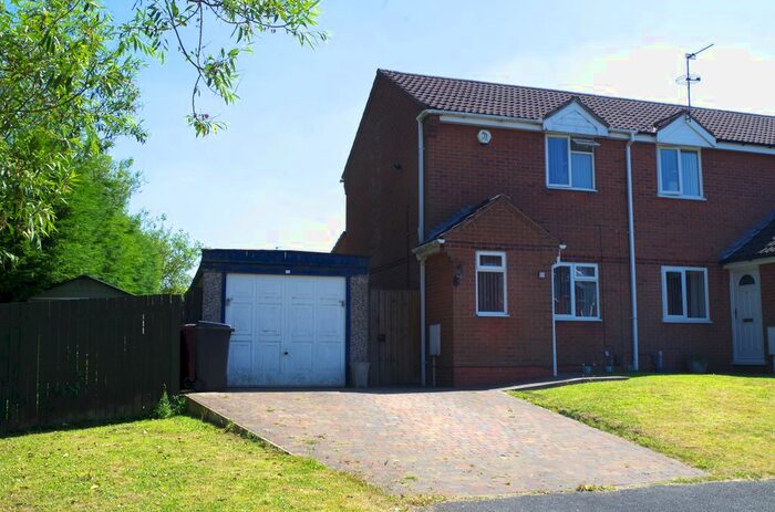 2 Bedroom Semi-Detached House To Rent In Primrose Close, South Normaton DE55