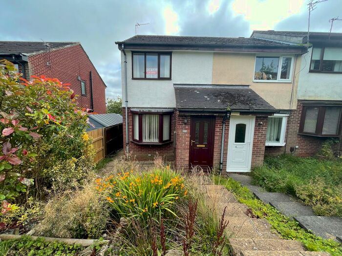 2 Bedroom End Of Terrace House To Rent In Kinross Drive, Stanley DH9