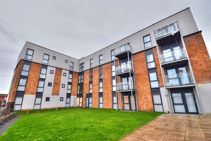 1 Bedroom Flat To Rent In Park Street, Liverpool, L8