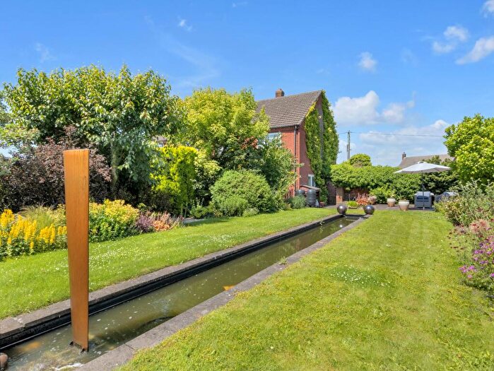 4 Bedroom Detached House For Sale In Main Street, Bagworth, LE67