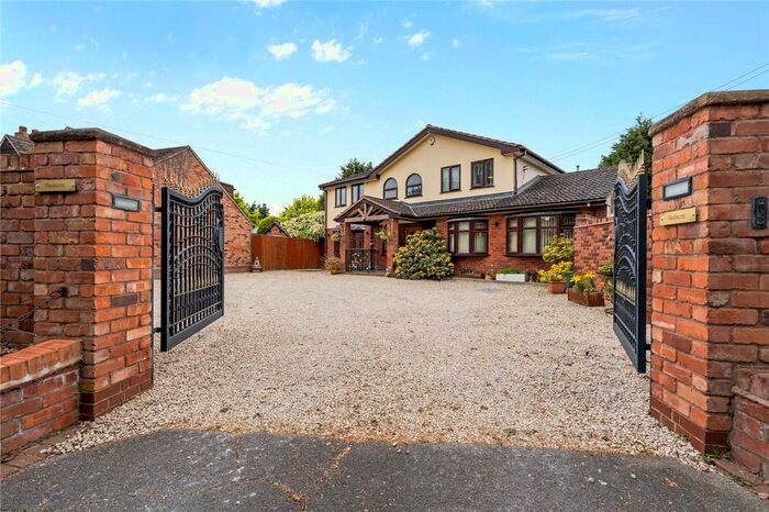 4 Bedroom Detached House For Sale In The Green, Lea Marston, Sutton Coldfield, Warwickshire, B76