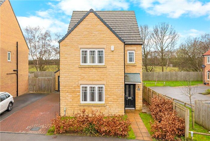 3 Bedroom Detached House For Sale In Scampston Drive, Beckwithshaw, Harrogate, North Yorkshire, HG3