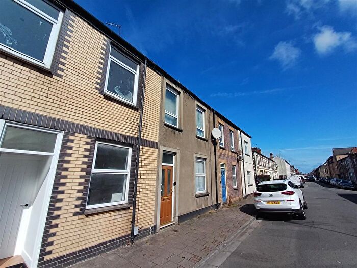 1 Bedroom Flat For Sale In Carlisle Street, Splott, Cardiff, CF24