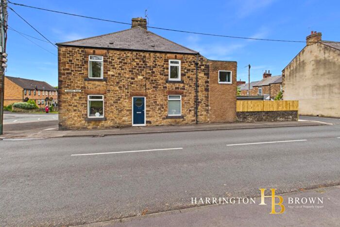 3 Bedroom Terraced House For Sale In Queens Road, Blackhill, DH8