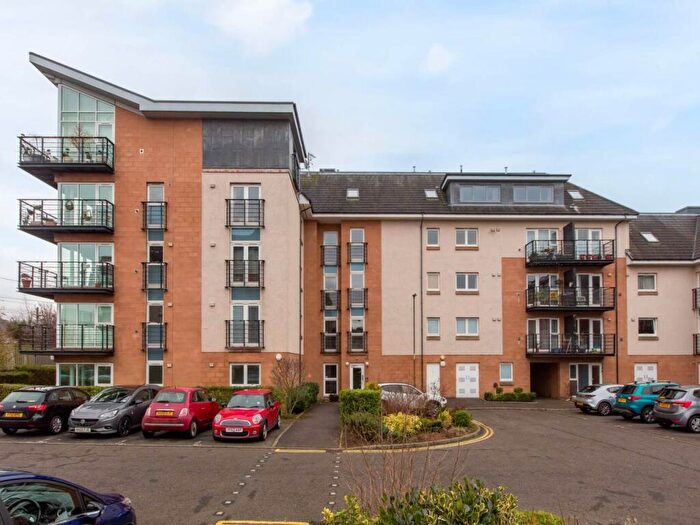 2 Bedroom Flat To Rent In Appin Place, Slateford, Edinburgh, EH14