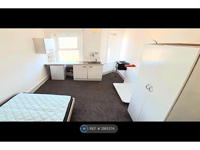 1 Bedroom Property To Rent In St Michael's Rd, Bournemouth, BH2