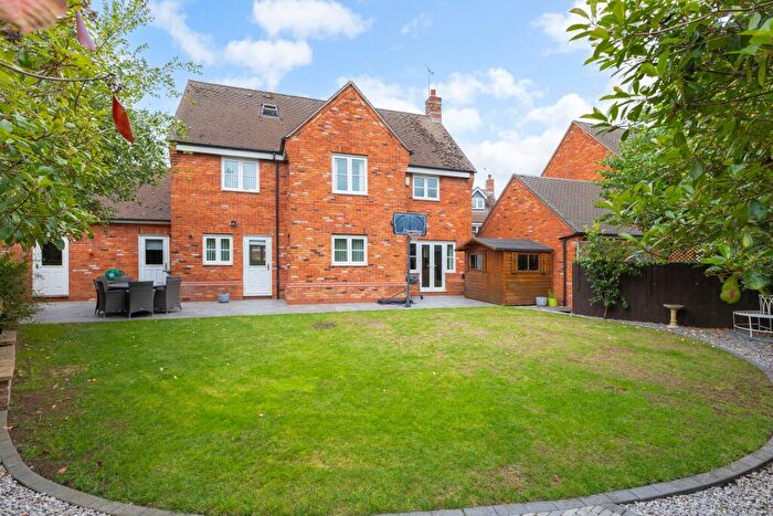 6 Bedroom Detached House For Sale In Slade Leas, Middleton Cheney, OX17