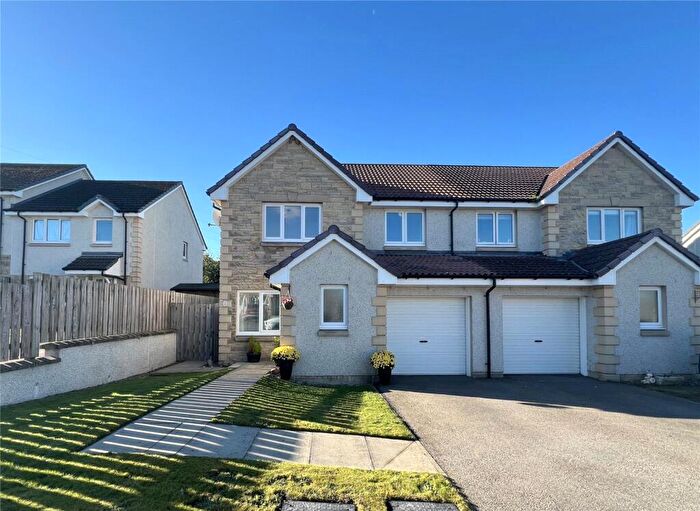 3 Bedroom Semi-Detached House For Sale In Pinewood Drive, Inverness, IV2