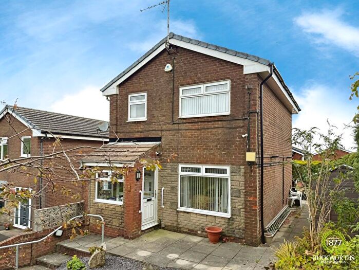 3 Bedroom Detached House For Sale In St. Johns Close, Accrington, BB5