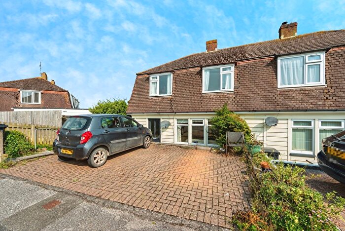 4 Bedroom Semi-detached House For Sale In Drake Road, Padstow, Cornwall, PL28