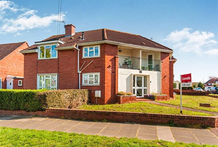 1 Bedroom Apartment To Rent In Lakeside Avenue, Exeter, EX2