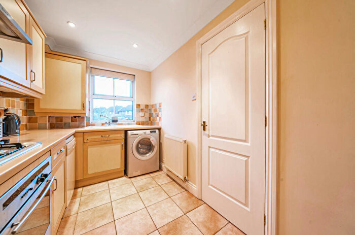 1 Bedroom Apartment For Sale In Sandmartin Crescent, Stanway, Colchester, CO3