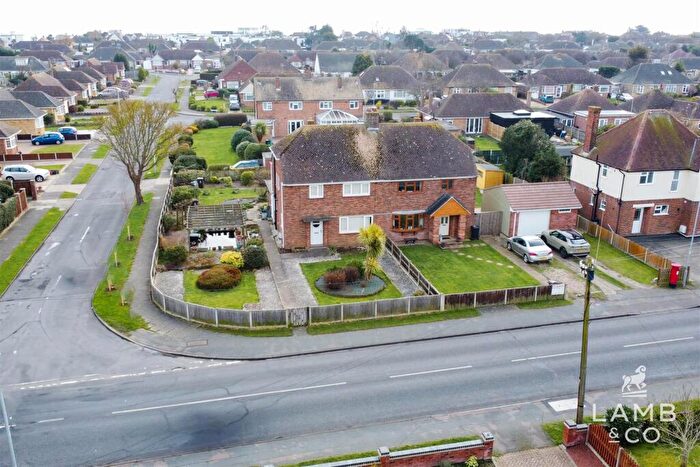 3 Bedroom Semi-Detached House For Sale In Walton Road, Frinton-On-Sea, CO13