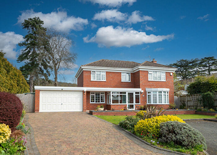 4 Bedroom Detached House For Sale In Cherrington Gardens, Pedmore, Stourbridge, DY9