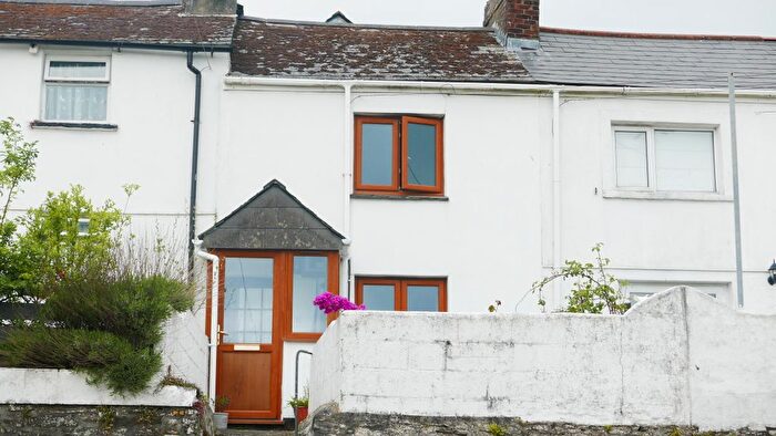 2 Bedroom Cottage For Sale In Pound Street, Liskeard, Cornwall, PL14