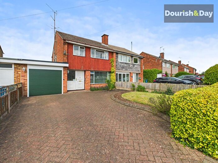 3 Bedroom Semi-Detached House For Sale In Porlock Avenue, Stafford, ST17