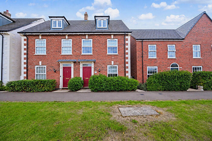 3 Bedroom Semi-Detached House For Sale In Houlton Way, Houlton, Rugby, CV23