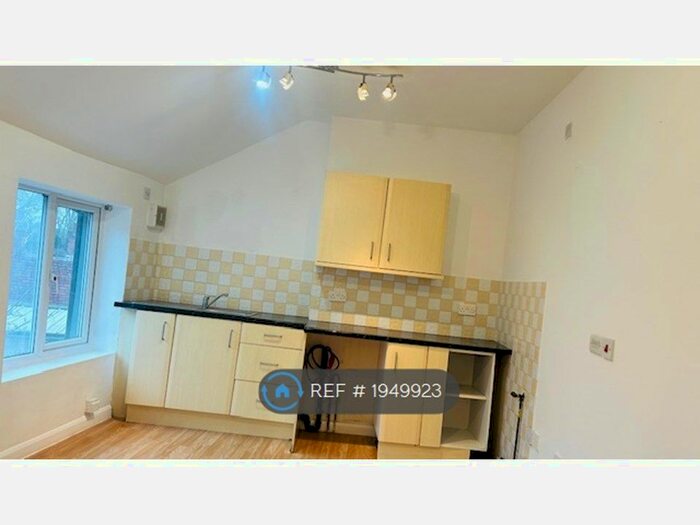 1 Bedroom Flat To Rent In Spring Bank West, Hull, HU5