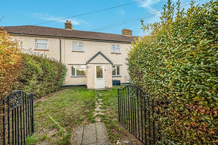 3 Bedroom Terraced House For Sale In Dawes Avenue, Isleworth, TW7