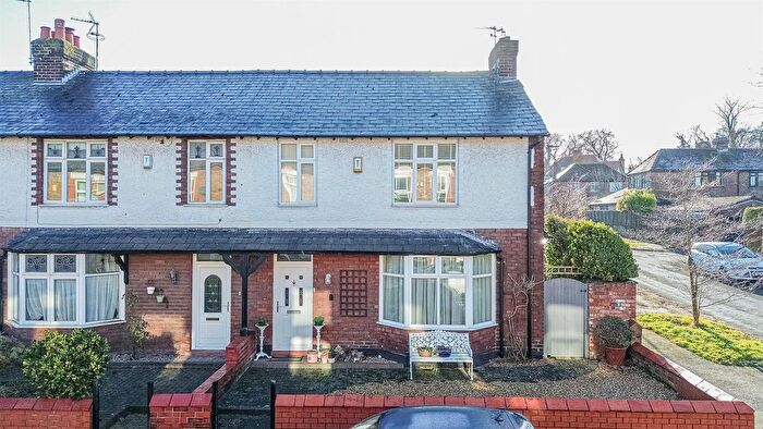 3 Bedroom End Of Terrace House For Sale In Ellesmere Road, Walton, Warrington, WA4