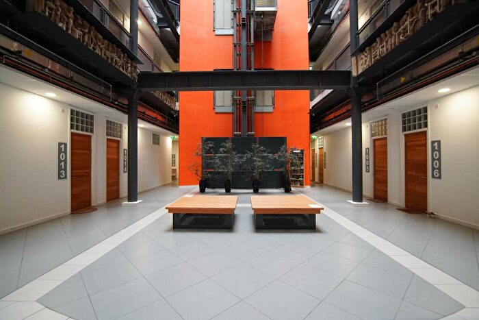 2 Bedroom Flat To Rent In Robinson Building, Norfolk Place, Bedminster, BS3