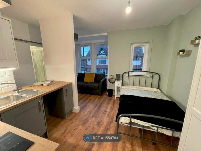 Studio To Rent In Livingstone Road, Derby, DE23