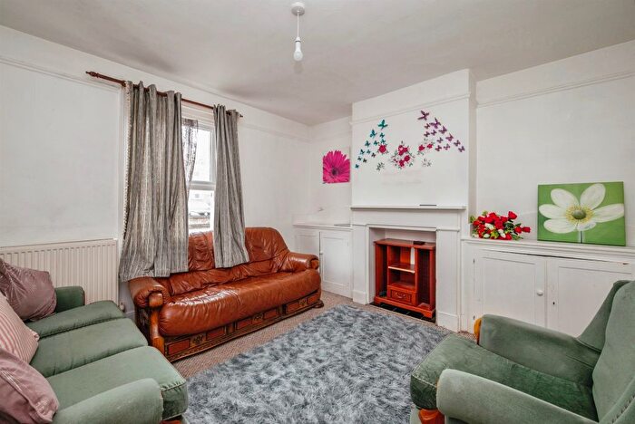 2 Bedroom Terraced House For Sale In Camden Road, Great Yarmouth, NR30