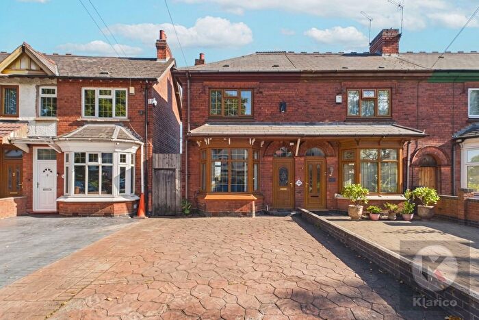 3 Bedroom Semi Detached House For Sale In Belchers Lane, Birmingham, B9