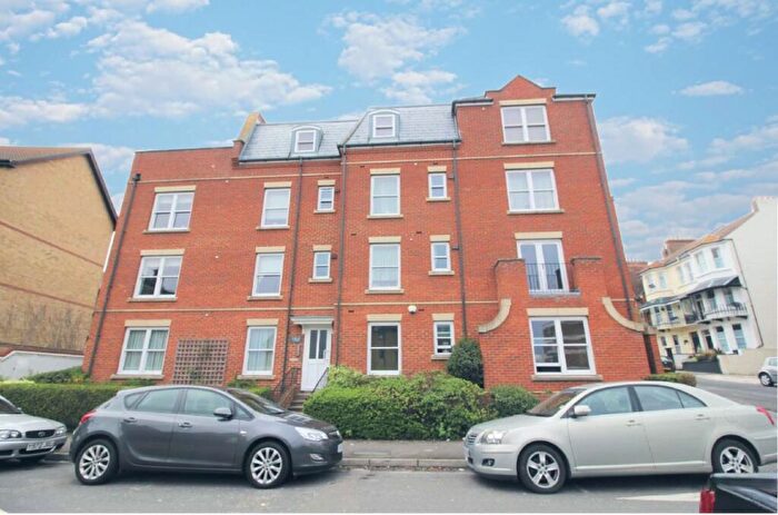 2 Bedroom Apartment To Rent In Truro Road, Ramsgate, CT11