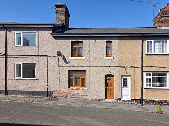 2 Bedroom Terraced House For Sale In Midland Terrace, Chesterfield, S43