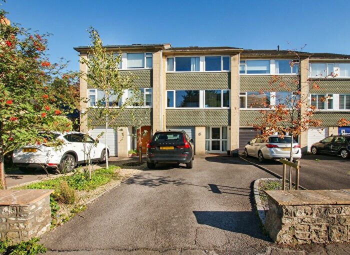 3 Bedroom Terraced House For Sale In Penn Lea Court, Bath, Somerset, BA1