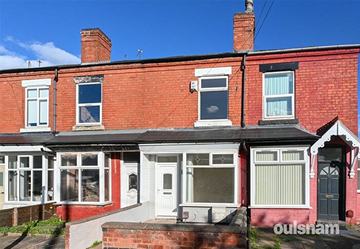 2 Bedroom Terraced House For Sale In Lightwoods Road, Bearwood, West Midlands, B67