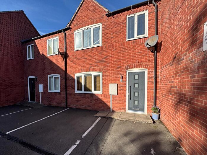 2 Bedroom Town House For Sale In John Street, Newhall, Swadlincote, Derbyshire, DE11