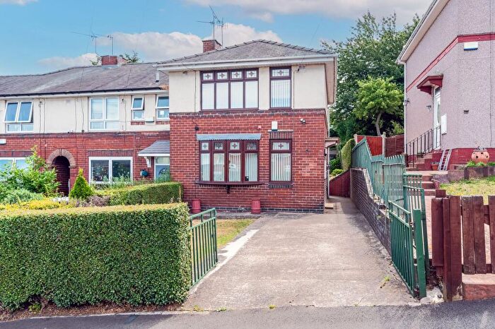 3 Bedroom Semi-Detached House For Sale In Bassett Road, Wybourn, S2