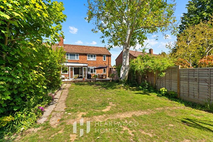 3 Bedroom Maisonette For Sale In Langley Grove, Sandridge, St. Albans, AL4