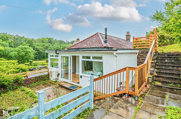 2 Bedroom End Of Terrace House For Sale In Fore Street, Aveton Gifford, Kingsbridge, TQ7