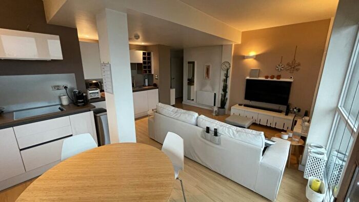 2 Bedroom Apartment To Rent In Jutland House, Jutland Street, Manchester, M1
