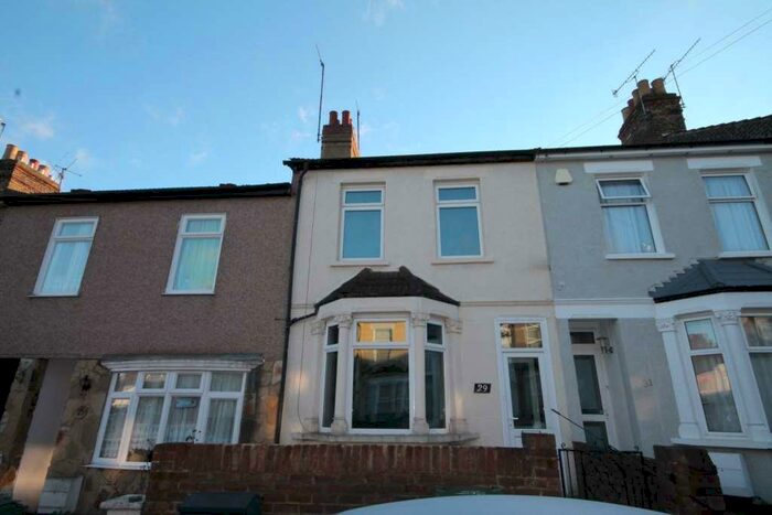 3 Bedroom Terraced House To Rent In Ashburnham Road, Belvedere, DA17