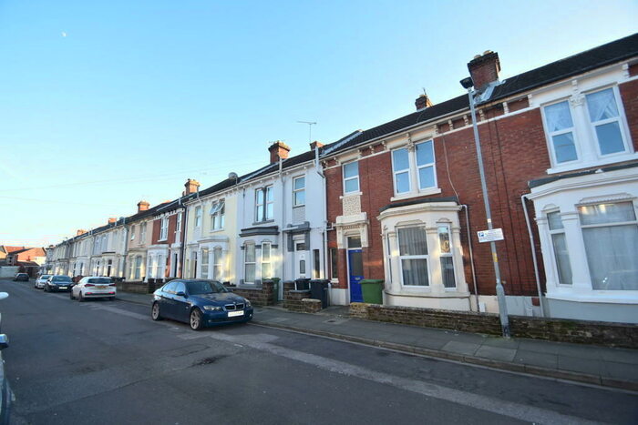 5 Bedroom Terraced House To Rent In Sheffield Road, Portsmouth, PO1
