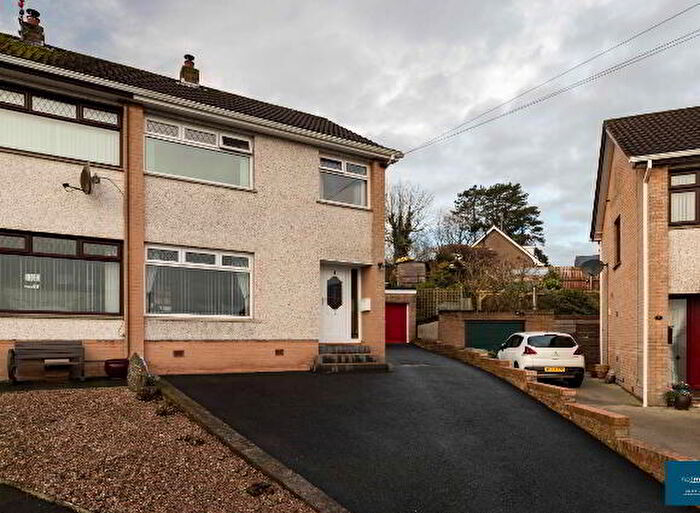 3 Bedroom Semi-Detached House For Sale In Beechill Crescent, Tandragee, BT62