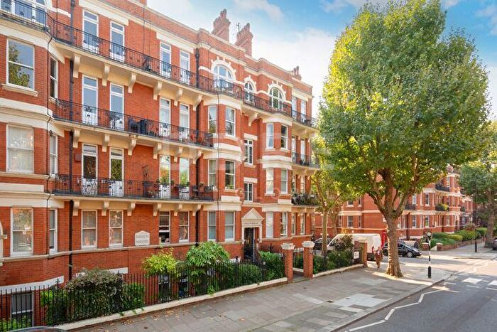 2 Bedroom Flat To Rent In Elgin Avenue, London, W9