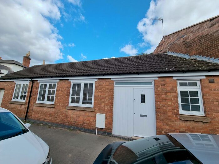 2 Bedroom Apartment To Rent In Farley Street, Leamington Spa, CV31