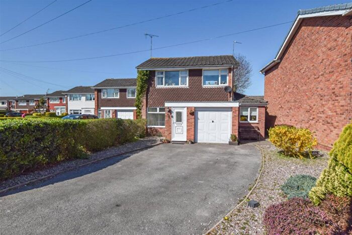 4 Bedroom Detached House For Sale In Woodfall Lane, Little Neston, Neston, CH64