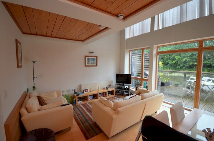 1 Bedroom Flat To Rent In Renaissance Walk, London, SE10