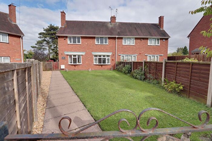 3 Bedroom Semi-Detached House For Sale In Kiddemore Green Road, Brewood, ST19
