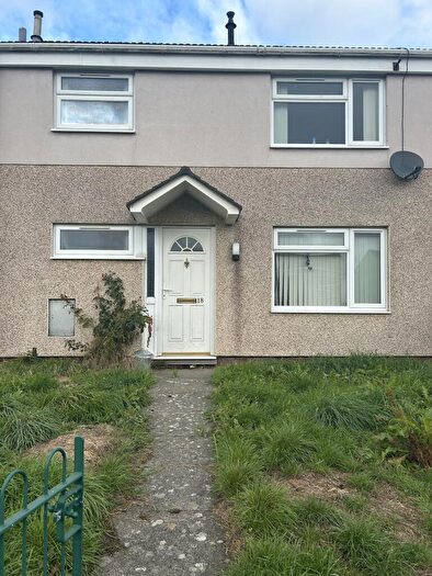 3 Bedroom Terraced House To Rent In Dovedale Close, Cheadle, Staffordshire, ST10