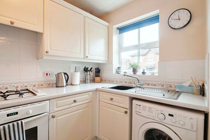 2 Bedroom Terraced House For Sale In Balmoral Close, Tamworth, B79