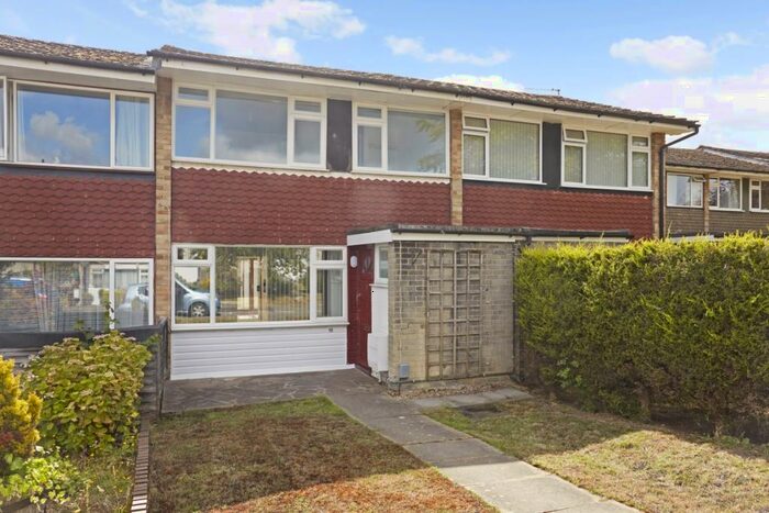 3 Bedroom Terraced House To Rent In Marshalls Close, Epsom, KT19