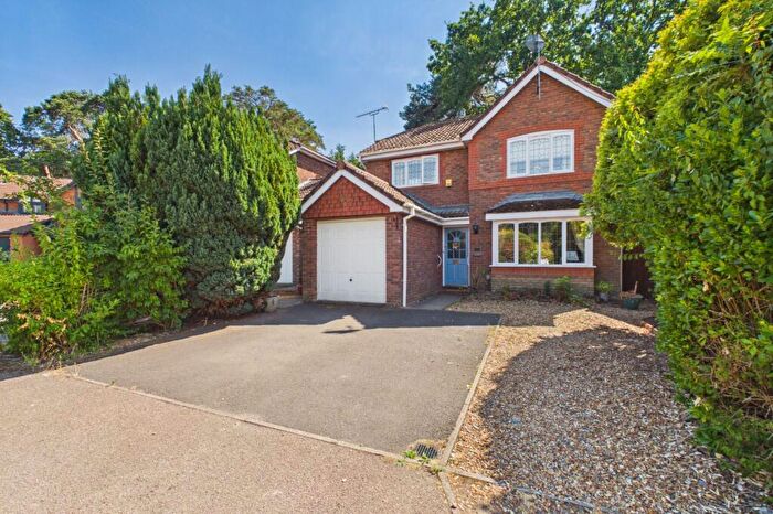 4 Bedroom Detached House For Sale In Saxon Drive, Warfield, Bracknell, Berkshire, RG42