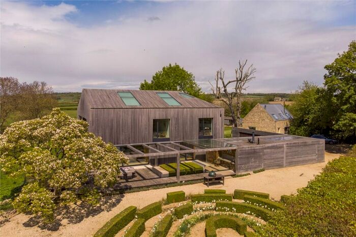 Detached House For Sale In West End, Kingham, Chipping Norton, Oxfordshire, OX7